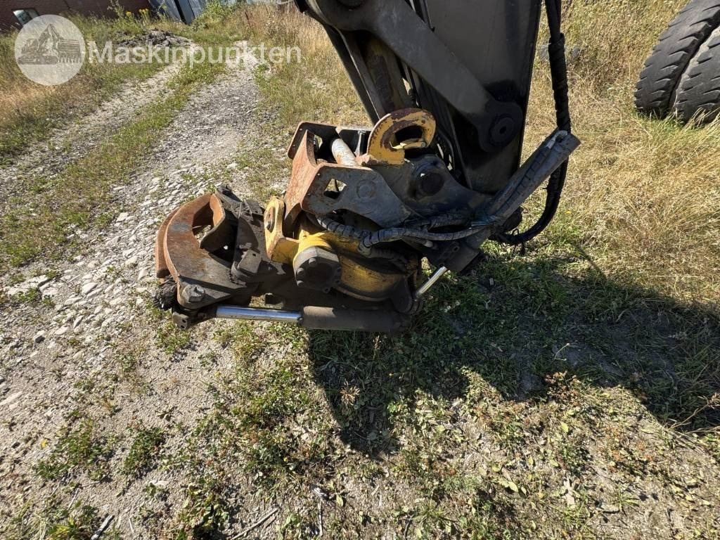 Wheel excavator Volvo EW 140 B: picture 25