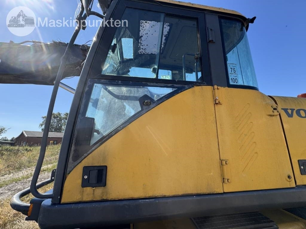 Wheel excavator Volvo EW 140 B: picture 35
