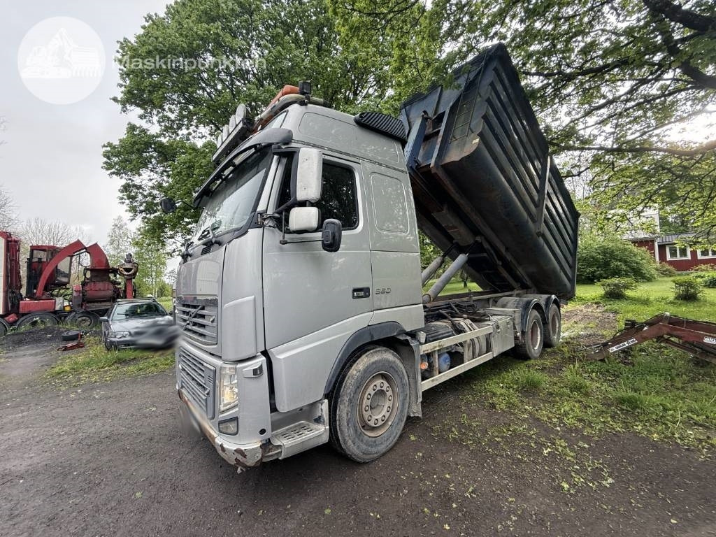 Volvo FH 16 660 - Hook lift truck: picture 2 Volvo FH 16 660 - Hook lift truck: picture 2