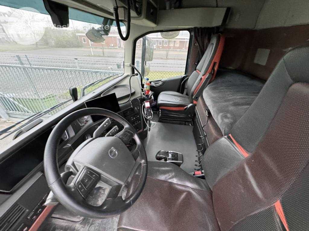 Tipper Volvo FH 16 750: picture 34