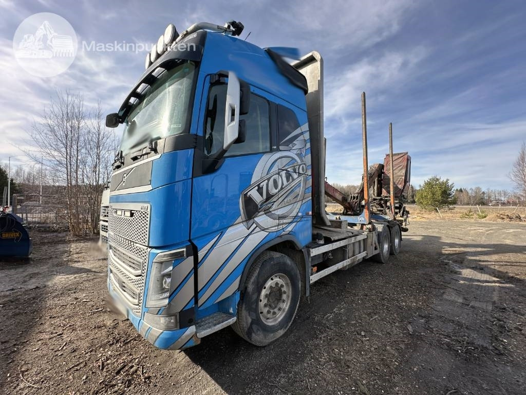 Volvo FH 16 750 - Timber truck: picture 1 Volvo FH 16 750 - Timber truck: picture 1