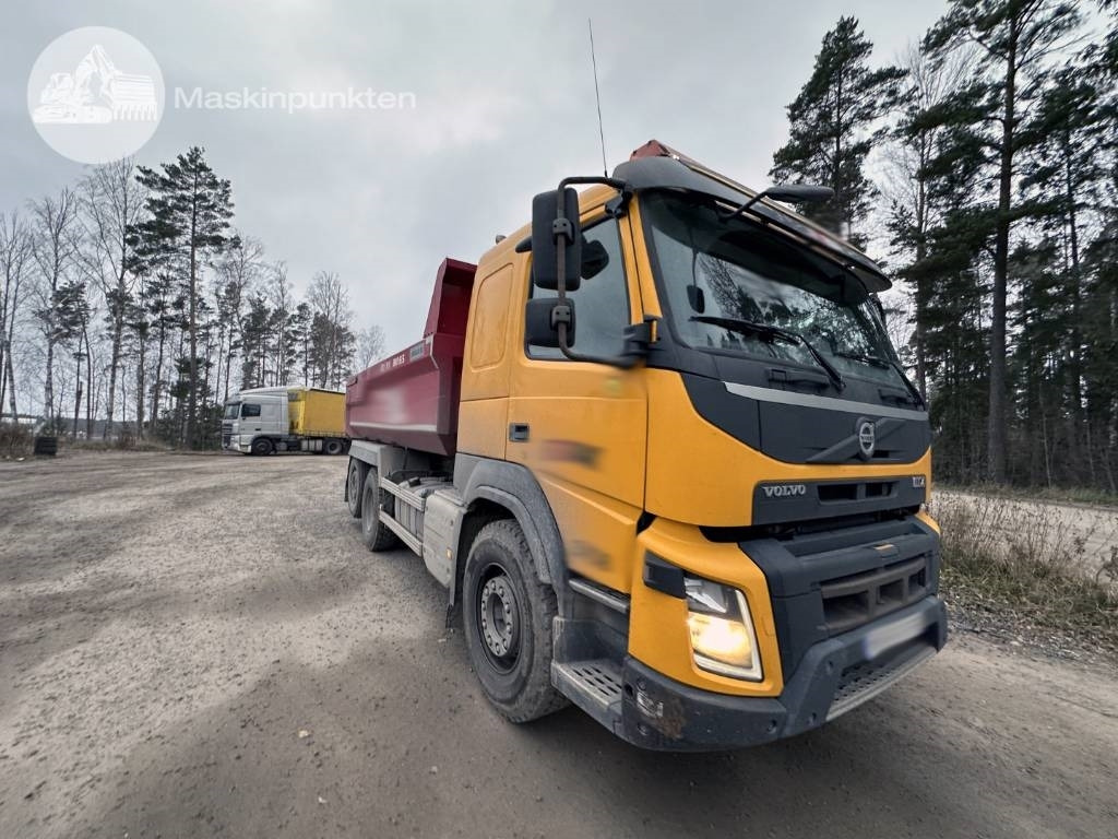Volvo FMX 380 - Tipper: picture 3 Volvo FMX 380 - Tipper: picture 3