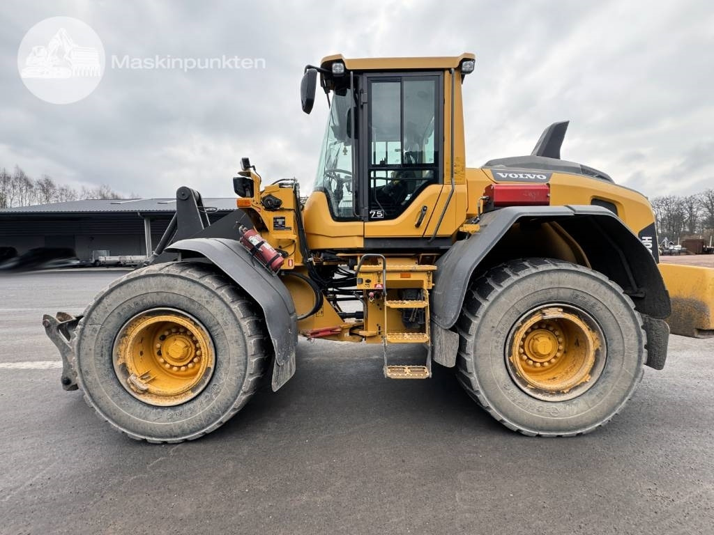 Volvo L 90 H - Wheel loader: picture 2 Volvo L 90 H - Wheel loader: picture 2