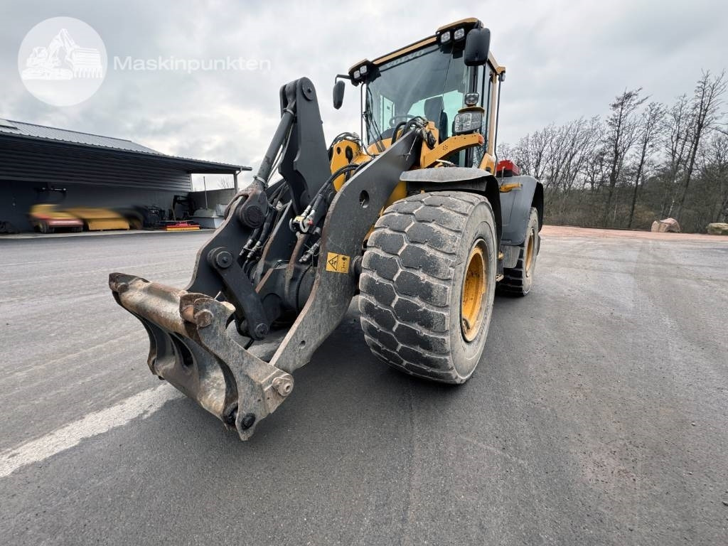 Volvo L 90 H - Wheel loader: picture 3 Volvo L 90 H - Wheel loader: picture 3