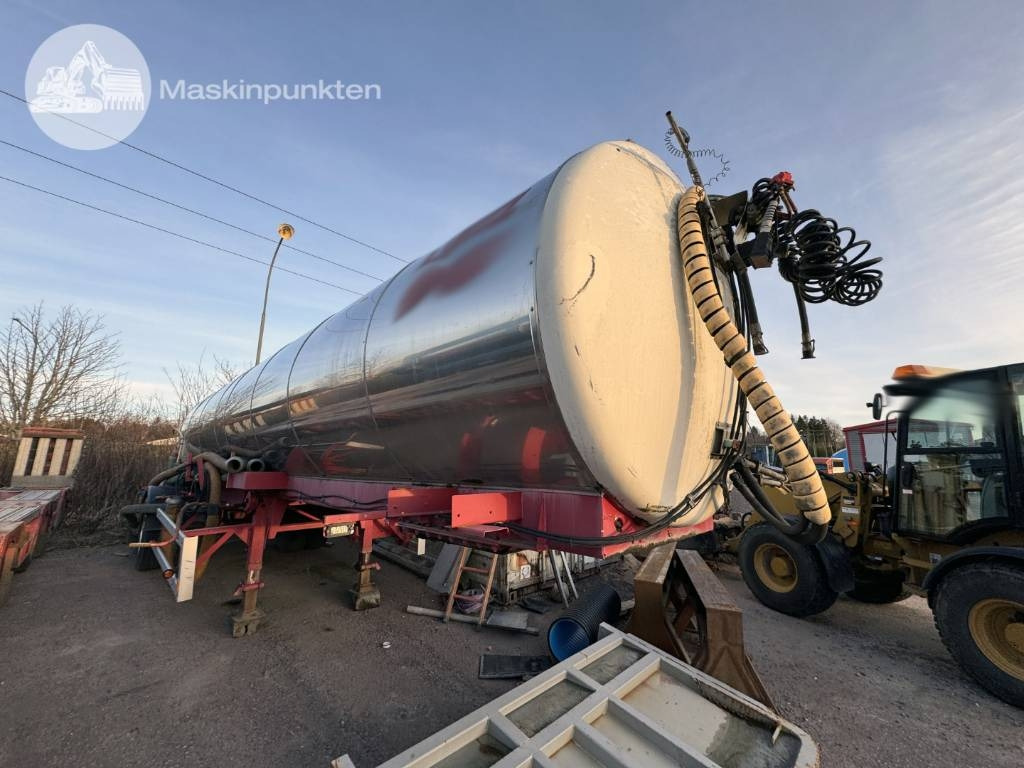 Wedholms DK 345-16 - Tanker semi-trailer: picture 1 Wedholms DK 345-16 - Tanker semi-trailer: picture 1