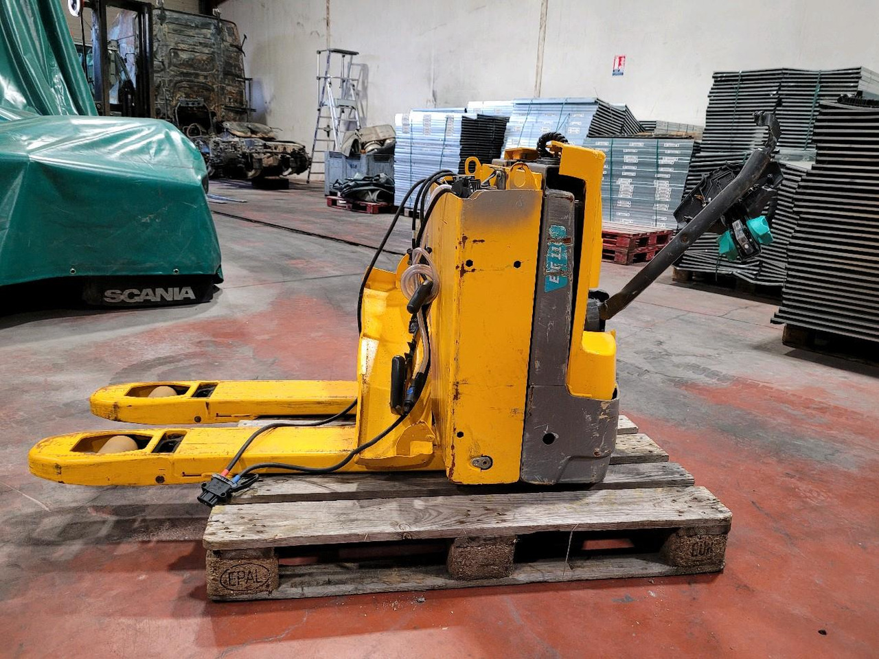 DIVERS EJE 116 - Pallet truck: picture 3 DIVERS EJE 116 - Pallet truck: picture 3