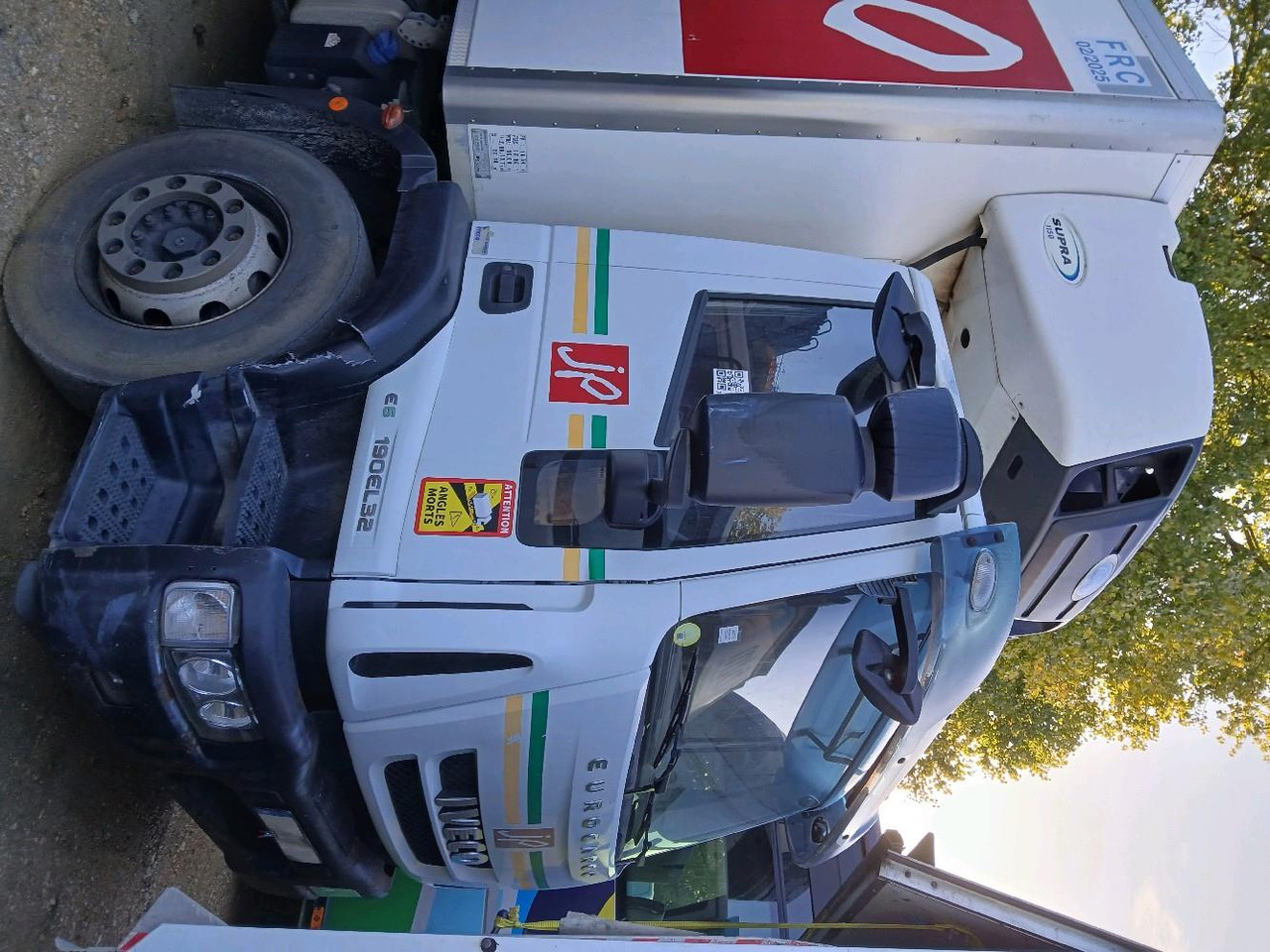 IVECO PORTEUR FRIGO 190E32 - Refrigerated truck: picture 1 IVECO PORTEUR FRIGO 190E32 - Refrigerated truck: picture 1