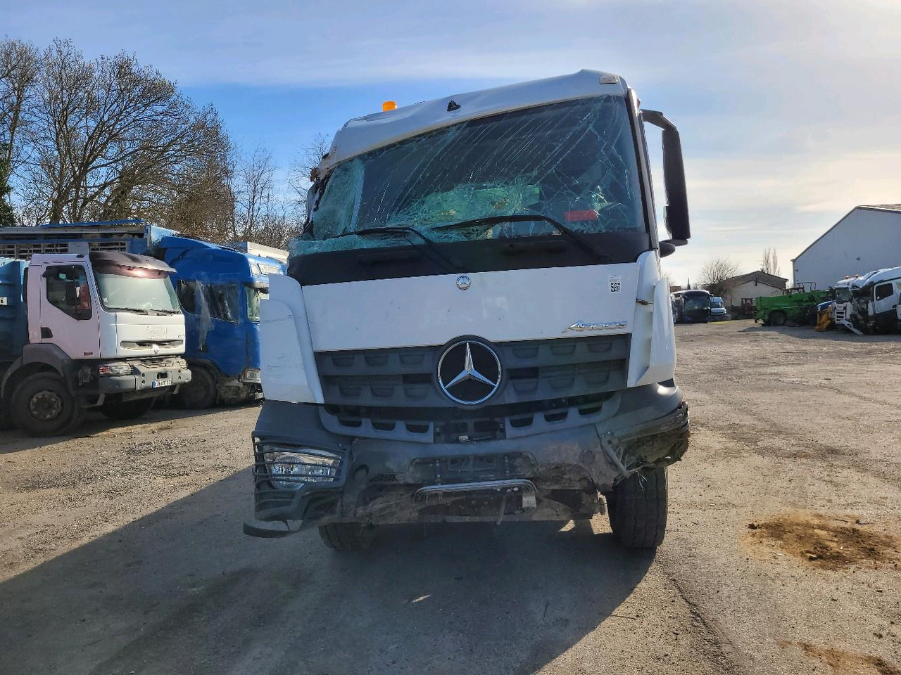MERCEDES AROCS 2640 6X4 - Dropside/ Flatbed truck: picture 2 MERCEDES AROCS 2640 6X4 - Dropside/ Flatbed truck: picture 2