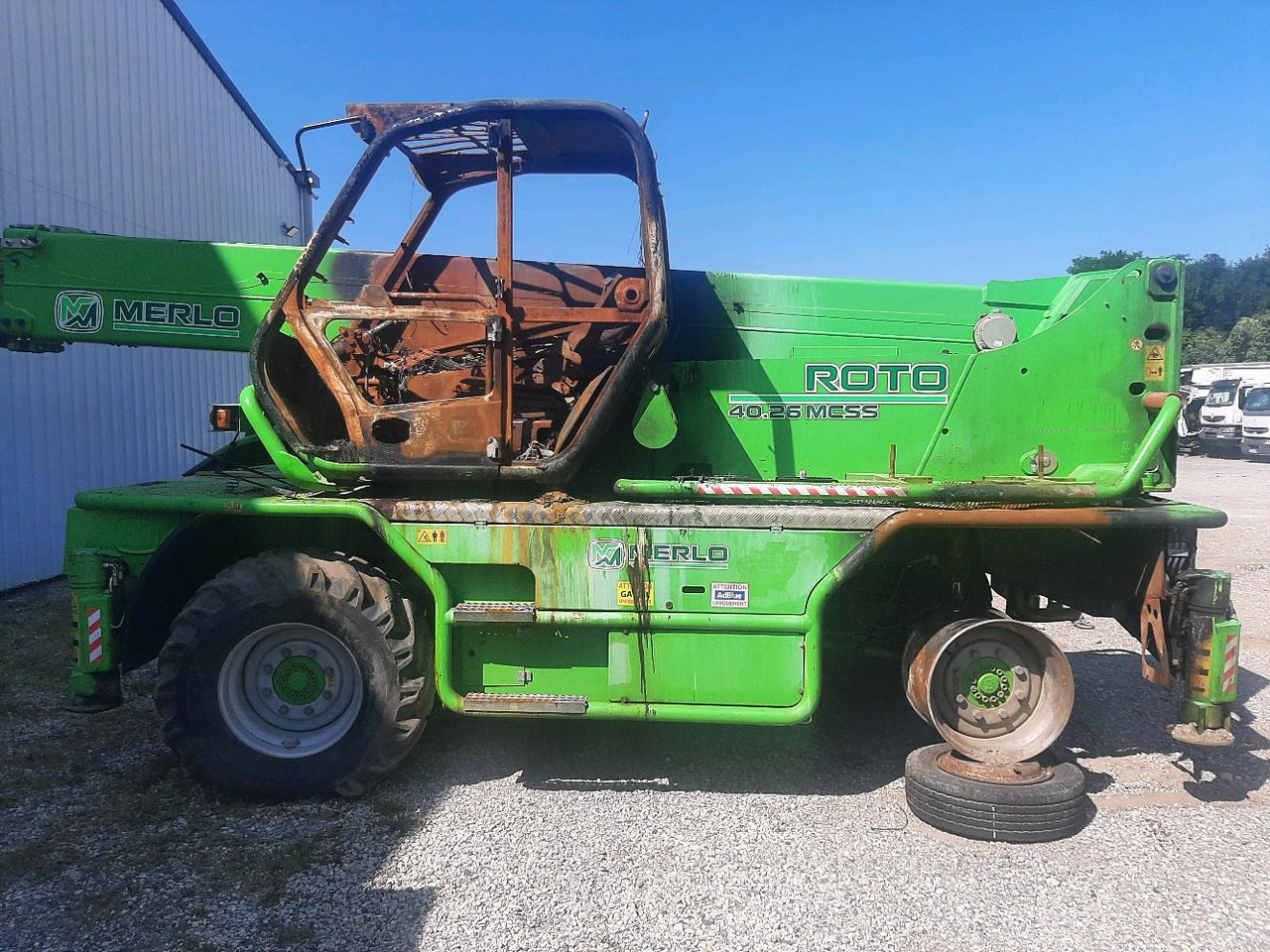 Telescopic handler MERLO CHARGEUR TELES ROTO 40.26 MCSS: picture 8