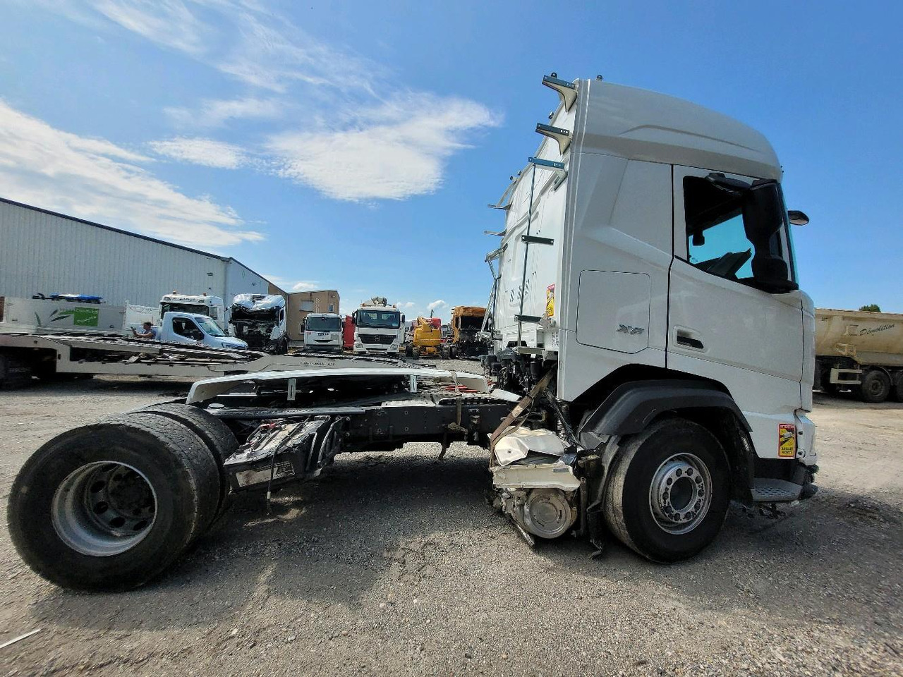 DAF NGD480 - Tractor unit: picture 3 DAF NGD480 - Tractor unit: picture 3