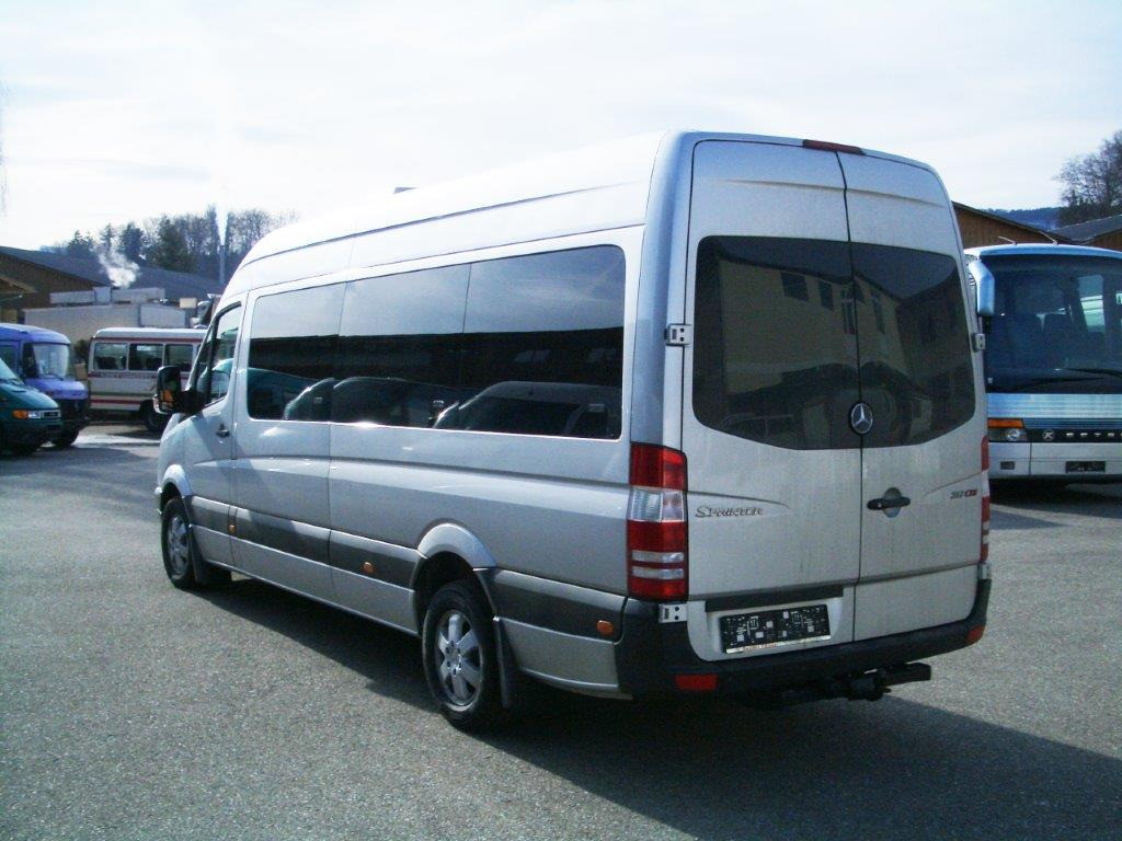 Mercedes Benz MB 319 CDI Travel - Minibus, People carrier: picture 3 Mercedes Benz MB 319 CDI Travel - Minibus, People carrier: picture 3