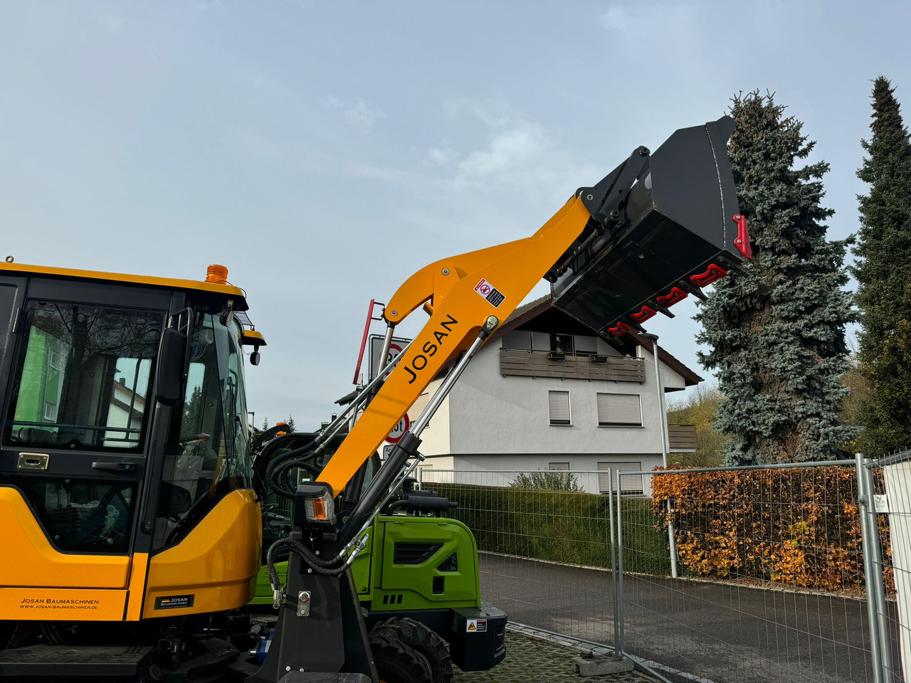 Josan S55 - Wheel loader: picture 4 Josan S55 - Wheel loader: picture 4