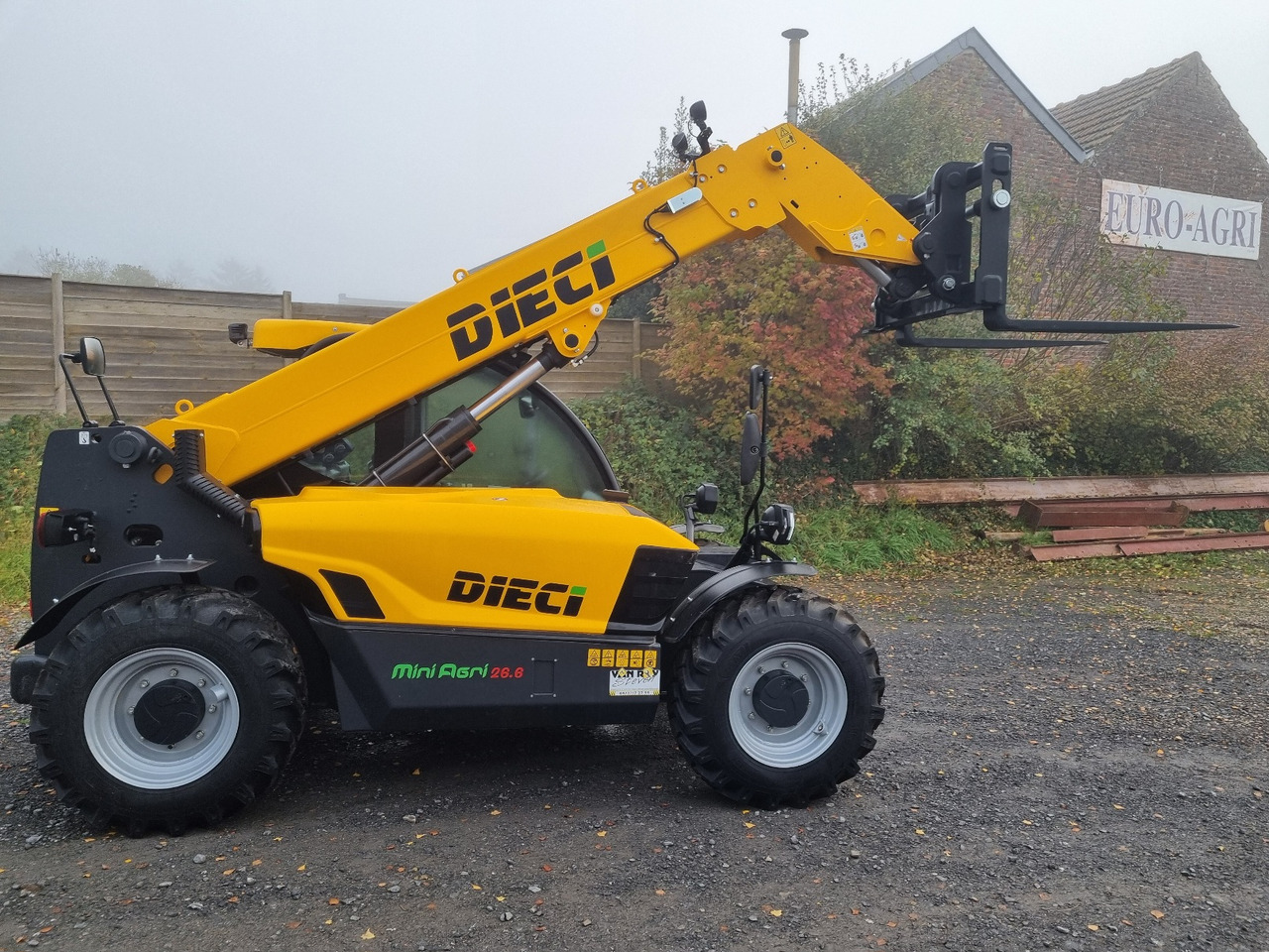 DIECI MINI AGRI 26.6 - Telescopic handler: picture 1 DIECI MINI AGRI 26.6 - Telescopic handler: picture 1