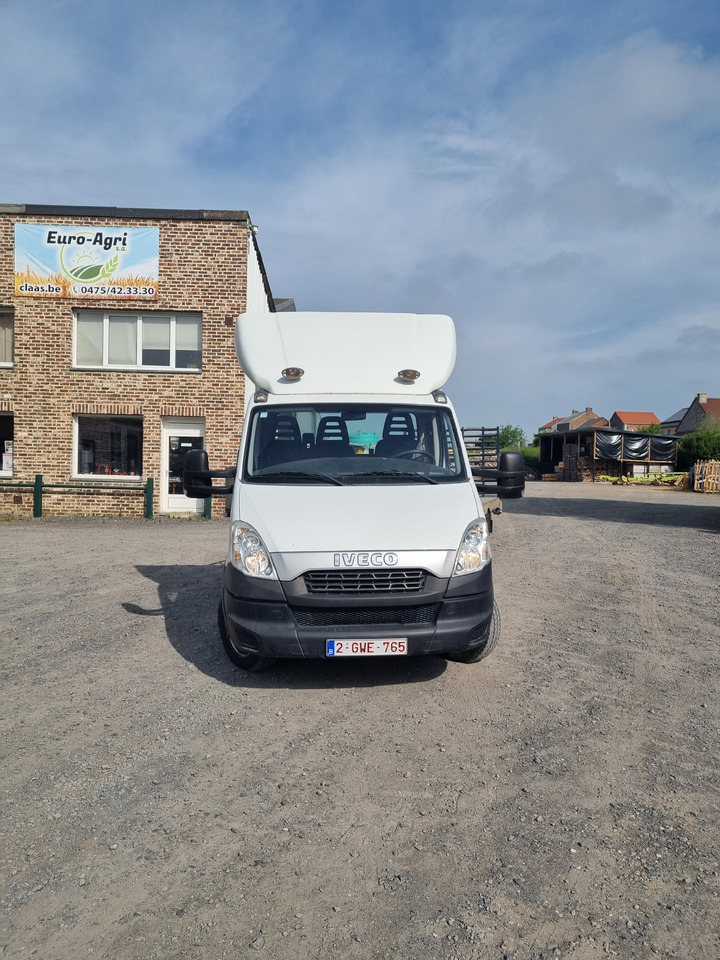 IVECO 40C35 - Mini artic tractor unit: picture 1 IVECO 40C35 - Mini artic tractor unit: picture 1