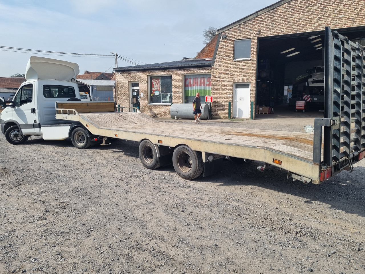 IVECO 40C35 - Mini artic tractor unit: picture 4 IVECO 40C35 - Mini artic tractor unit: picture 4