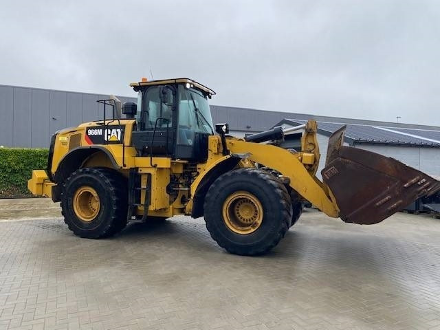 CAT 966 M - Wheel loader: picture 2 CAT 966 M - Wheel loader: picture 2