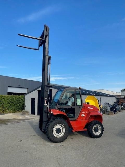 Manitou M 30.4 - Rough terrain forklift: picture 2 Manitou M 30.4 - Rough terrain forklift: picture 2