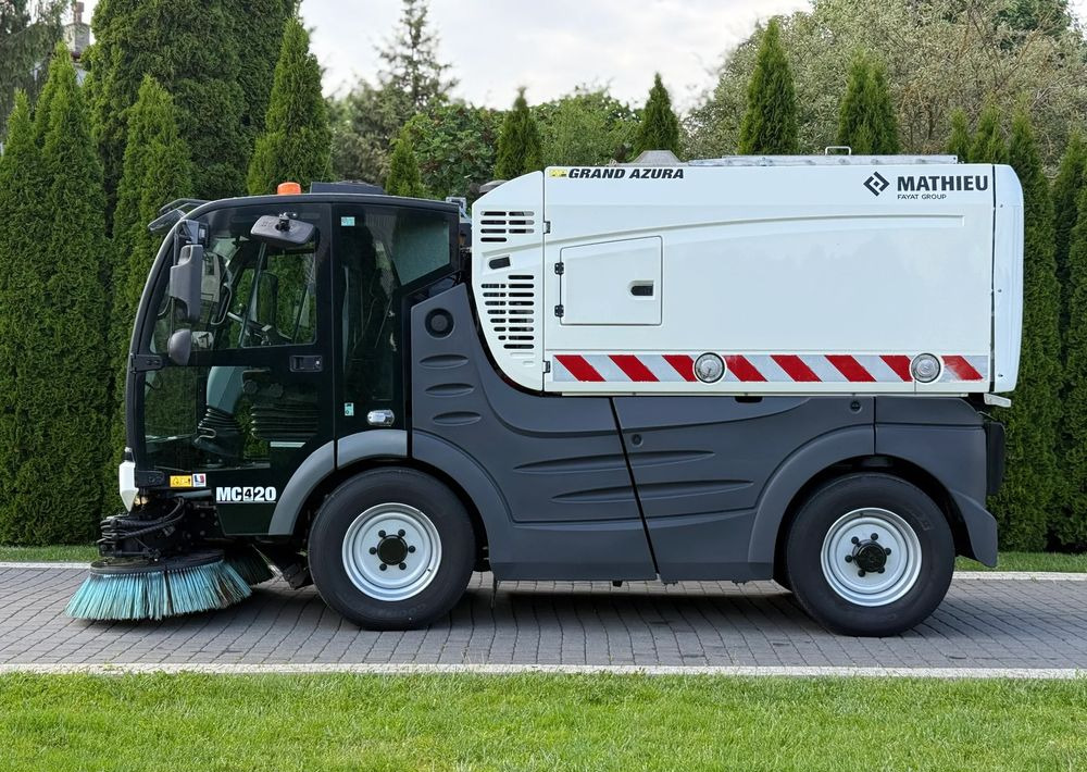 Inny MATHIEU GRAND AZURA MC420 ZAMIATARKA - Refuse truck: picture 4 Inny MATHIEU GRAND AZURA MC420 ZAMIATARKA - Refuse truck: picture 4