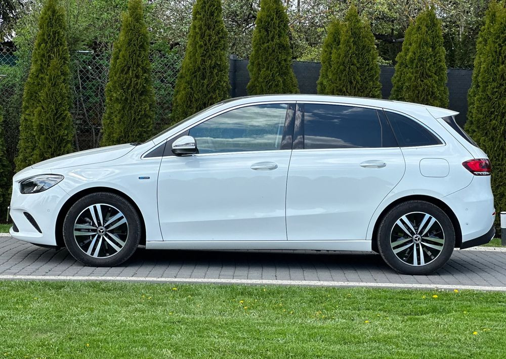 Mercedes-Benz Klasa B - Saloon car: picture 4 Mercedes-Benz Klasa B - Saloon car: picture 4