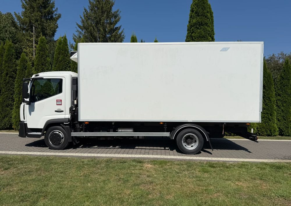 Renault D7.5 MANUAL LAMBERET CARRIER XARIOS 350 - Refrigerated truck: picture 4 Renault D7.5 MANUAL LAMBERET CARRIER XARIOS 350 - Refrigerated truck: picture 4