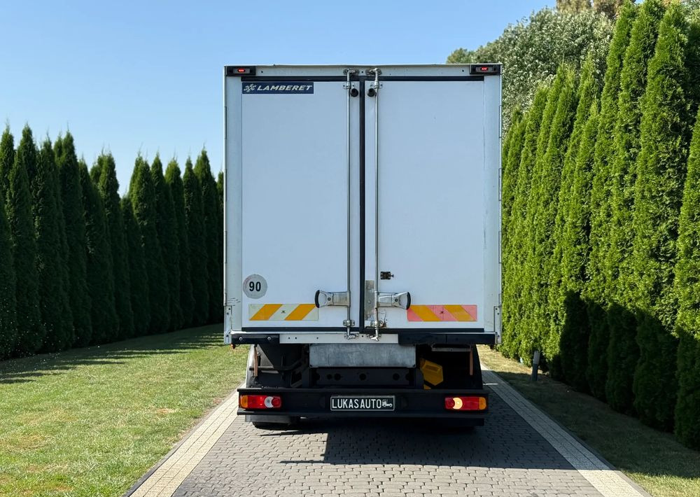 Renault D7.5 MANUAL LAMBERET CARRIER XARIOS 350 - Refrigerated truck: picture 5 Renault D7.5 MANUAL LAMBERET CARRIER XARIOS 350 - Refrigerated truck: picture 5