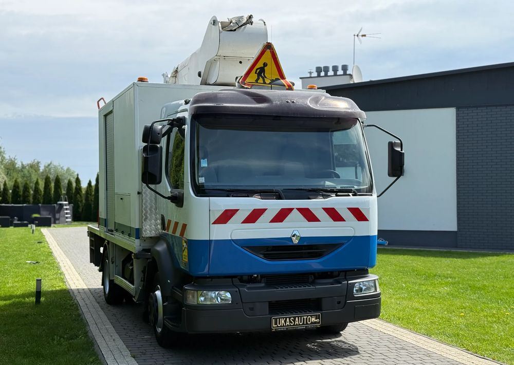 Renault MIDLUM 180 DCI 18 M WINDA FRANCE ELEVATEUR - Truck mounted aerial platform: picture 4 Renault MIDLUM 180 DCI 18 M WINDA FRANCE ELEVATEUR - Truck mounted aerial platform: picture 4