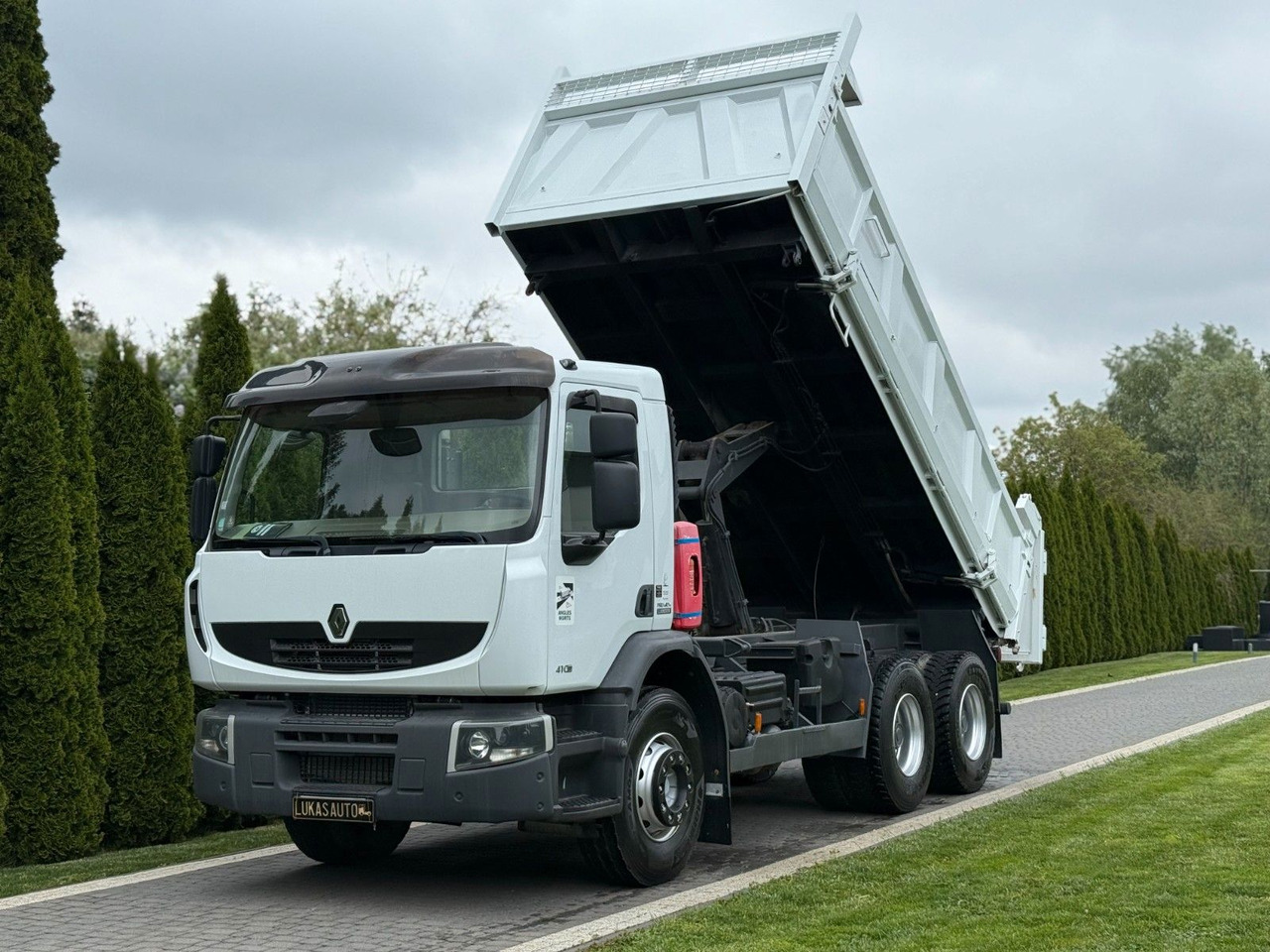 Renault PREMIUM 410 DXI 6X4 TIPPER - Tipper: picture 1 Renault PREMIUM 410 DXI 6X4 TIPPER - Tipper: picture 1