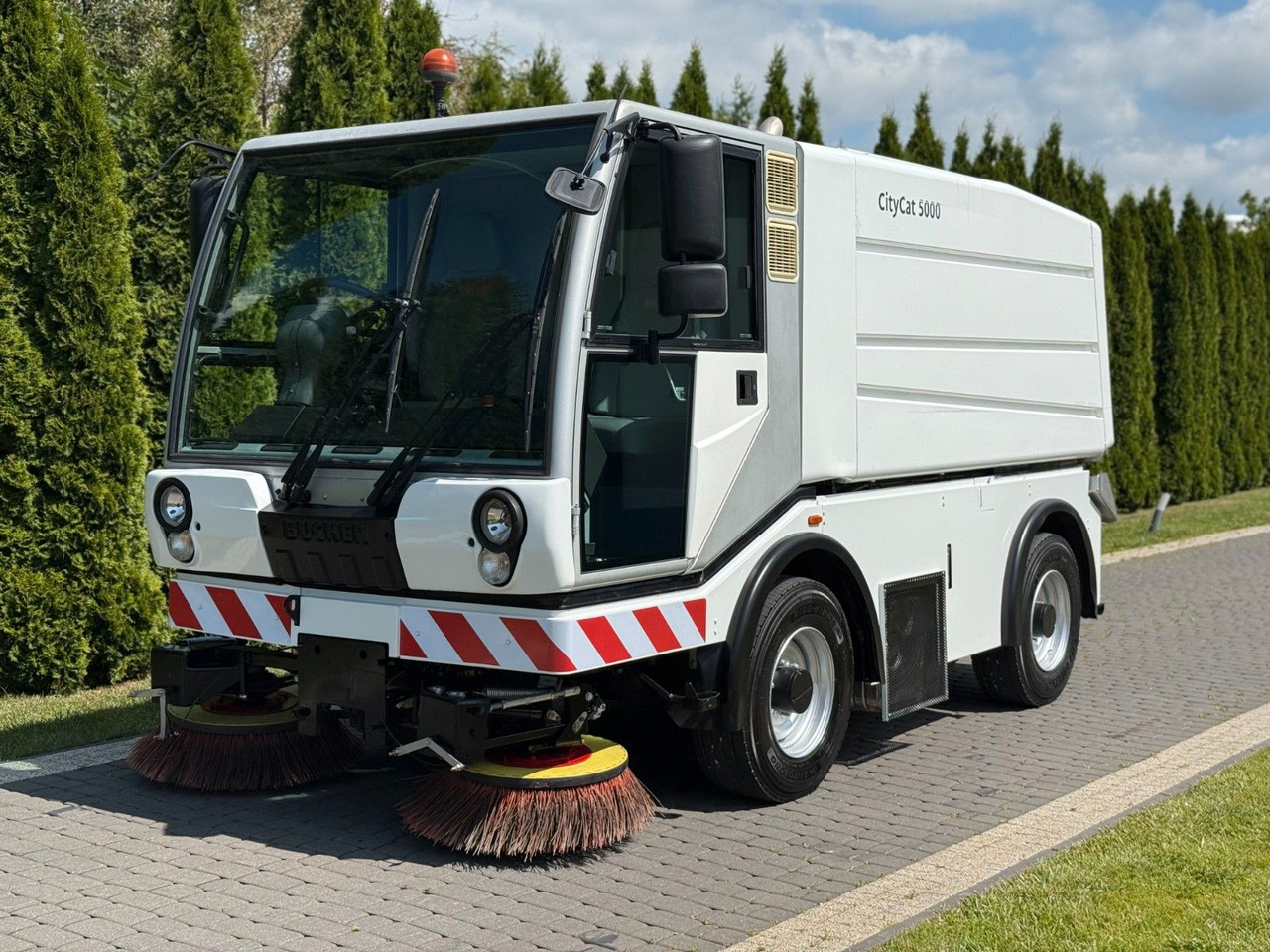 Schmidt BUCHER CITYCAT 5000 SWEEPER - Road sweeper: picture 1 Schmidt BUCHER CITYCAT 5000 SWEEPER - Road sweeper: picture 1