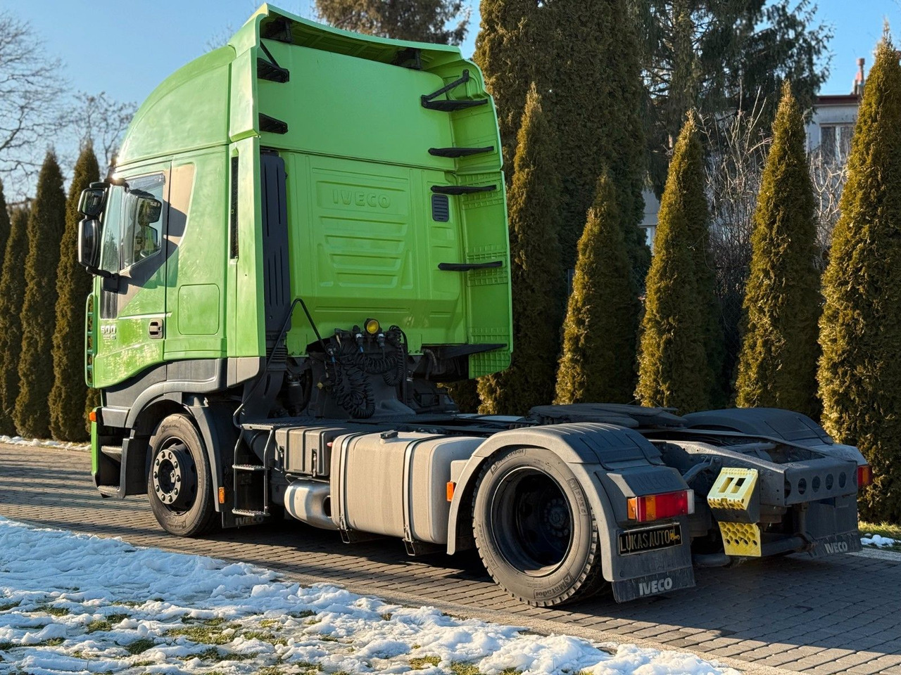 Iveco STRALIS 500 LOW DECK MANUAL - Tractor unit: picture 4 Iveco STRALIS 500 LOW DECK MANUAL - Tractor unit: picture 4