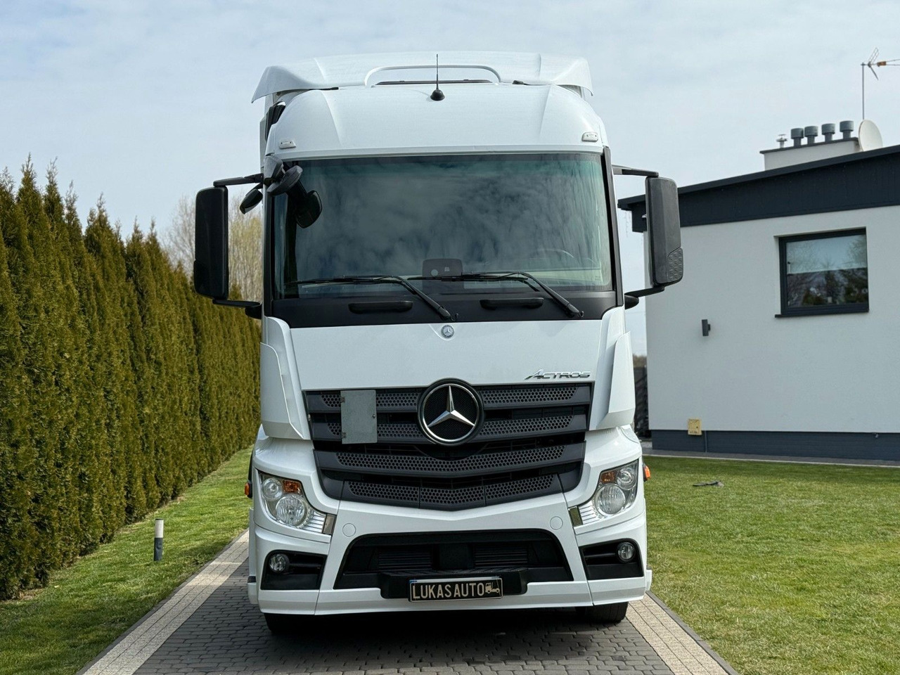 Mercedes-Benz ACTROS 1845 HYDRAULIC - Tractor unit: picture 2 Mercedes-Benz ACTROS 1845 HYDRAULIC - Tractor unit: picture 2