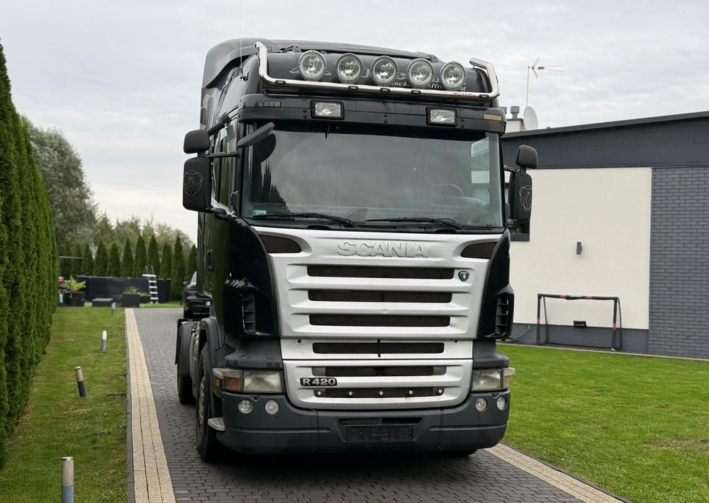 Scania R 420 RETARDER HYDRAULIKA MANUAL - Tractor unit: picture 3 Scania R 420 RETARDER HYDRAULIKA MANUAL - Tractor unit: picture 3