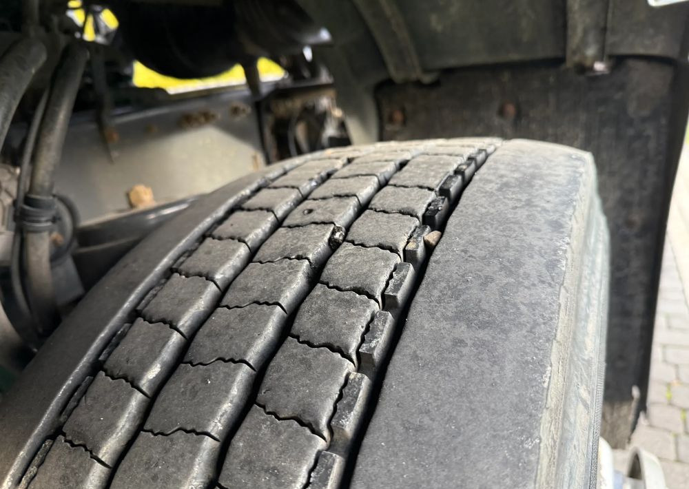 Tractor unit Volvo FH 420 EURO 5: picture 14