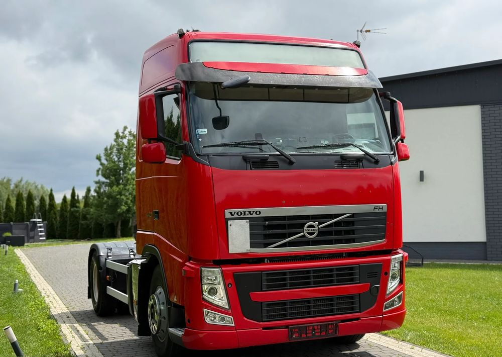 Volvo FH 440 AUTOMAT EURO 5 LODÓWKA - Tractor unit: picture 4 Volvo FH 440 AUTOMAT EURO 5 LODÓWKA - Tractor unit: picture 4