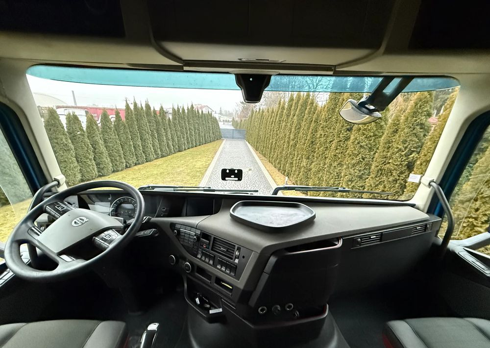 Tractor unit Volvo FH 500 HYDRAULIKA: picture 11 Tractor unit Volvo FH 500 HYDRAULIKA: picture 11