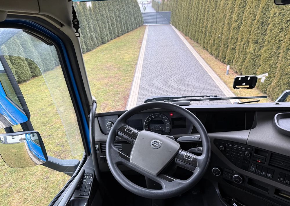 Tractor unit Volvo FH 500 HYDRAULIKA: picture 10 Tractor unit Volvo FH 500 HYDRAULIKA: picture 10