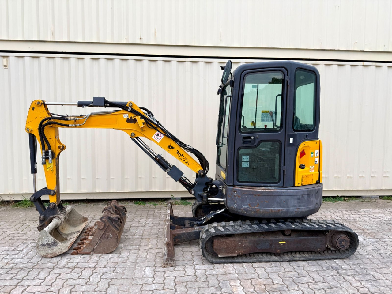 Bobcat E26 / 2016 BJ / 3 x Löffel - Mini excavator: picture 2 Bobcat E26 / 2016 BJ / 3 x Löffel - Mini excavator: picture 2