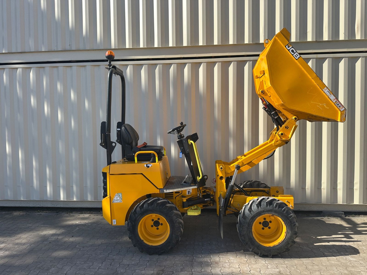 JCB 1T-2 Hochkipper Dumper, 362 Bh, 1.000 KG - Mini dumper: picture 5 JCB 1T-2 Hochkipper Dumper, 362 Bh, 1.000 KG - Mini dumper: picture 5