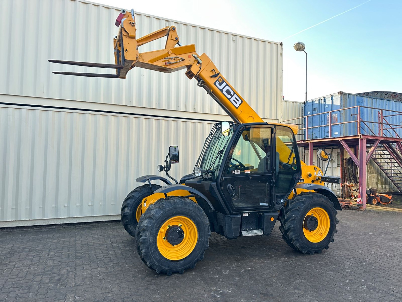 JCB 531-70 / 2018 BJ / 7 Meter / 3.1 Tonnen / 2.730H - Telescopic handler: picture 1 JCB 531-70 / 2018 BJ / 7 Meter / 3.1 Tonnen / 2.730H - Telescopic handler: picture 1