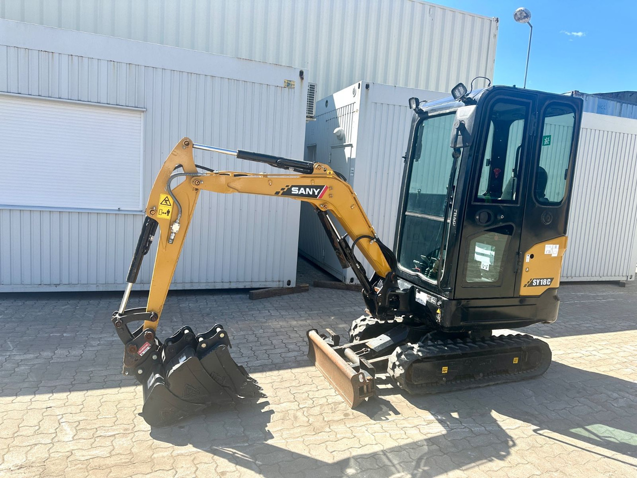 Sany SY18C / 2022 BJ / 294 H / 3 x Löffel - Mini excavator: picture 1 Sany SY18C / 2022 BJ / 294 H / 3 x Löffel - Mini excavator: picture 1