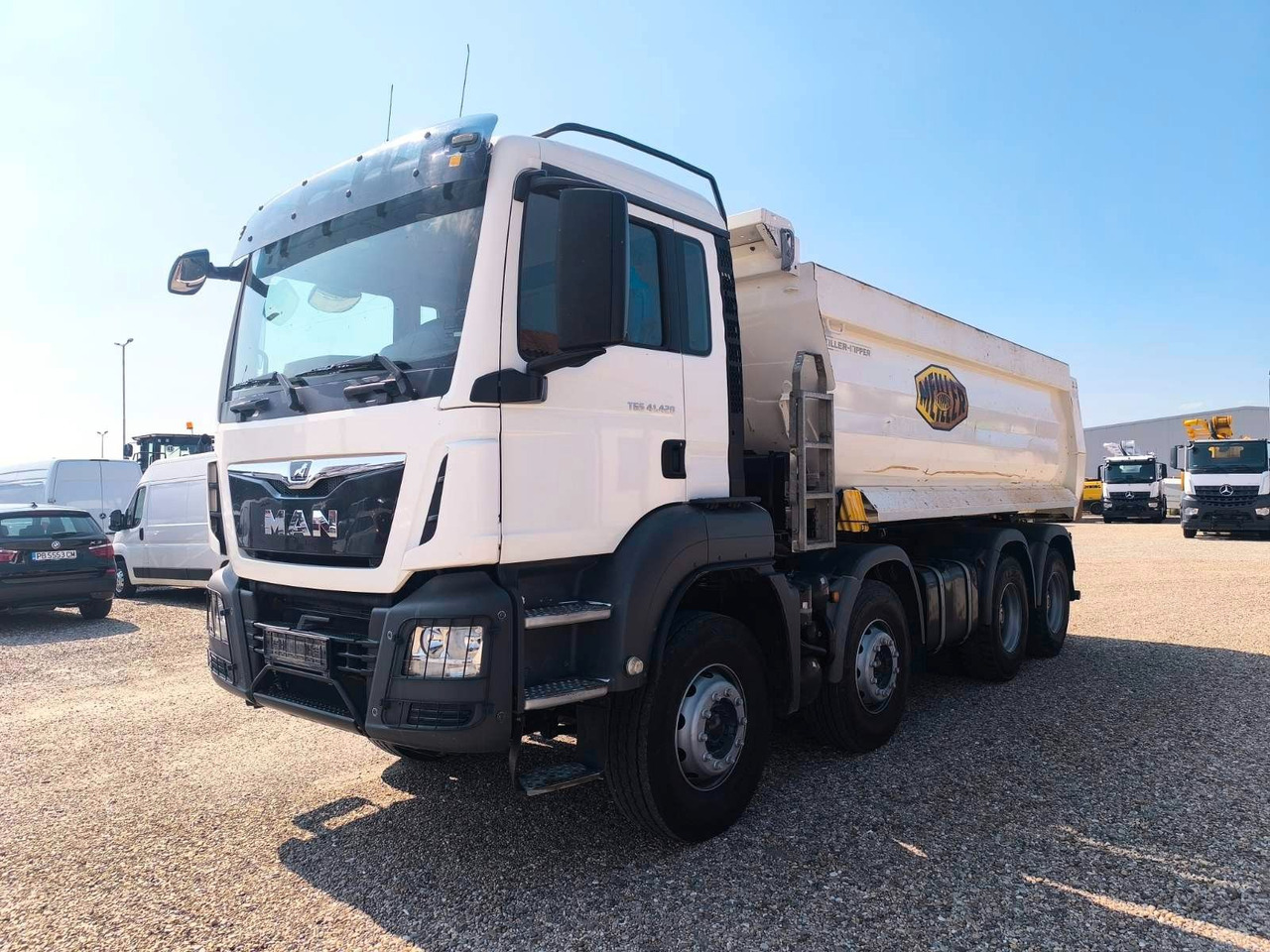 MAN TGS 41.420 MEILLER KIPPER - Skip loader truck: picture 3 MAN TGS 41.420 MEILLER KIPPER - Skip loader truck: picture 3