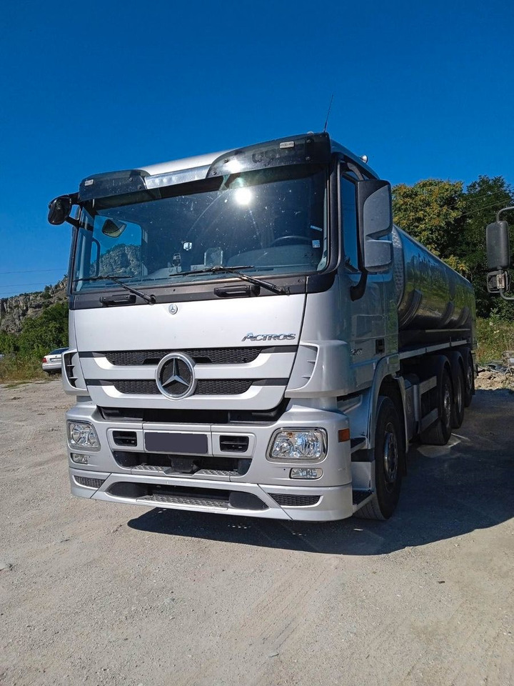 Mercedes-Benz ACTROS 3248 - Tanker truck: picture 2 Mercedes-Benz ACTROS 3248 - Tanker truck: picture 2