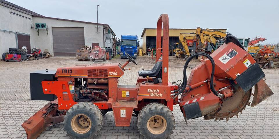 Koparka tarczowa Ditch Witch 3700 DD + A341 - Trencher: picture 5 Koparka tarczowa Ditch Witch 3700 DD + A341 - Trencher: picture 5