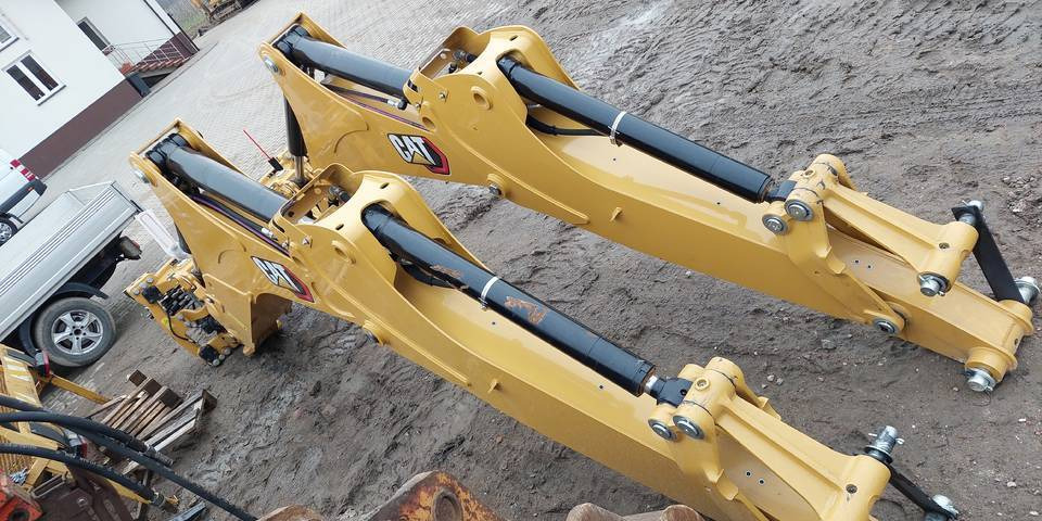 Nowe oryginalne ramie do koparko-ładowarki CAT 432 428 444 - Boom for Construction machinery: picture 4 Nowe oryginalne ramie do koparko-ładowarki CAT 432 428 444 - Boom for Construction machinery: picture 4