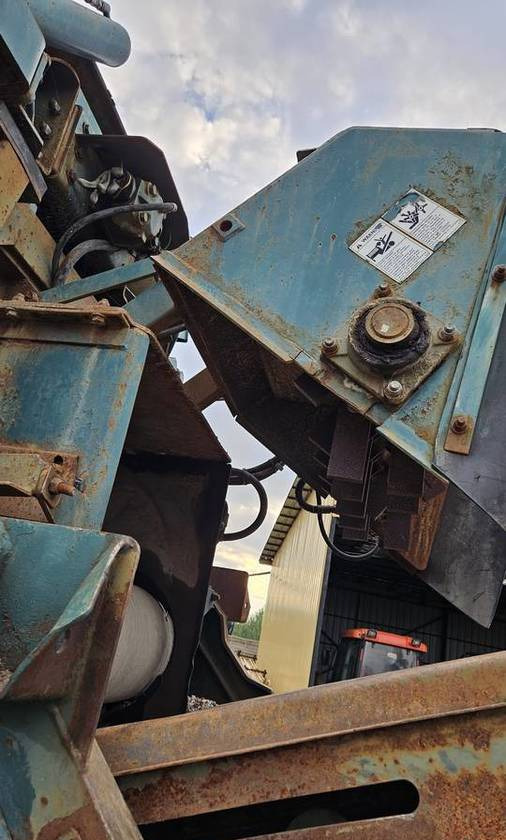 Leasing of  Przesiewacz mobilny Powerscreen Chieftain 1400 rozdrabniacz wibrokrata Przesiewacz mobilny Powerscreen Chieftain 1400 rozdrabniacz wibrokrata: picture 10