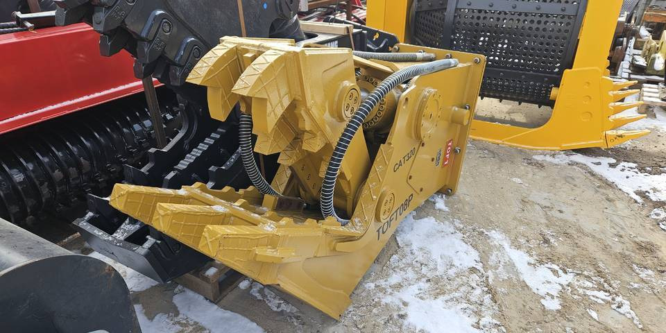 Szczęka krusząca do koparki Cat 320 TOFT 08P nowa nożyce wyburzeniowe - Demolition shears: picture 2 Szczęka krusząca do koparki Cat 320 TOFT 08P nowa nożyce wyburzeniowe - Demolition shears: picture 2