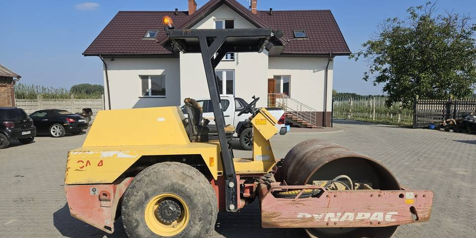Walec drogowy Dynapac CA141C guma-stal 4800 kg - Compactor: picture 1 Walec drogowy Dynapac CA141C guma-stal 4800 kg - Compactor: picture 1