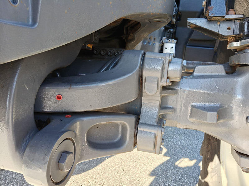 Leasing of Valtra S353 Valtra S353: picture 9