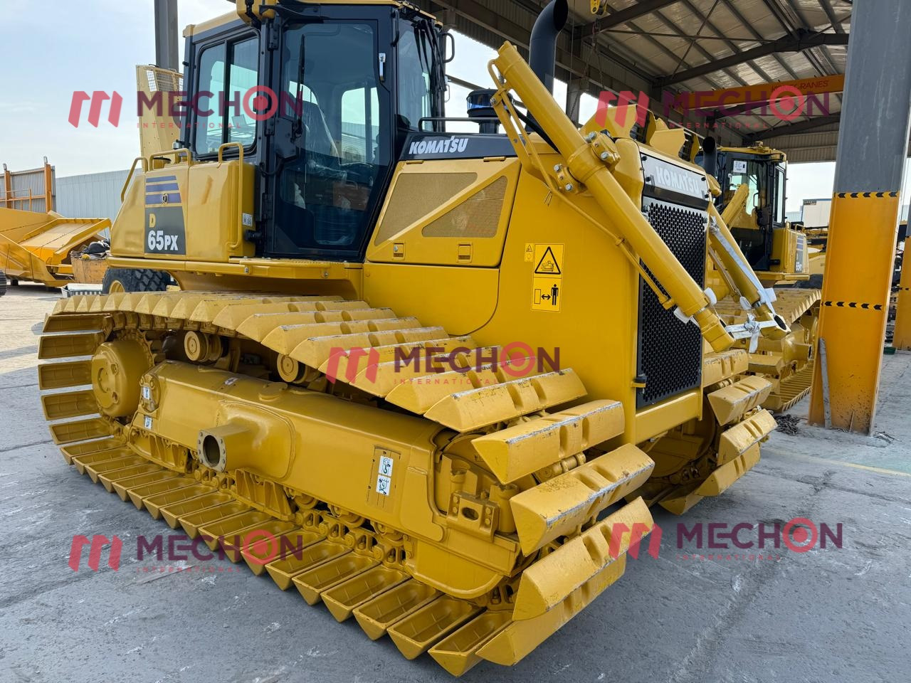 Komatsu Crawler Dozer D65EX-16 - Construction machinery: picture 1 Komatsu Crawler Dozer D65EX-16 - Construction machinery: picture 1
