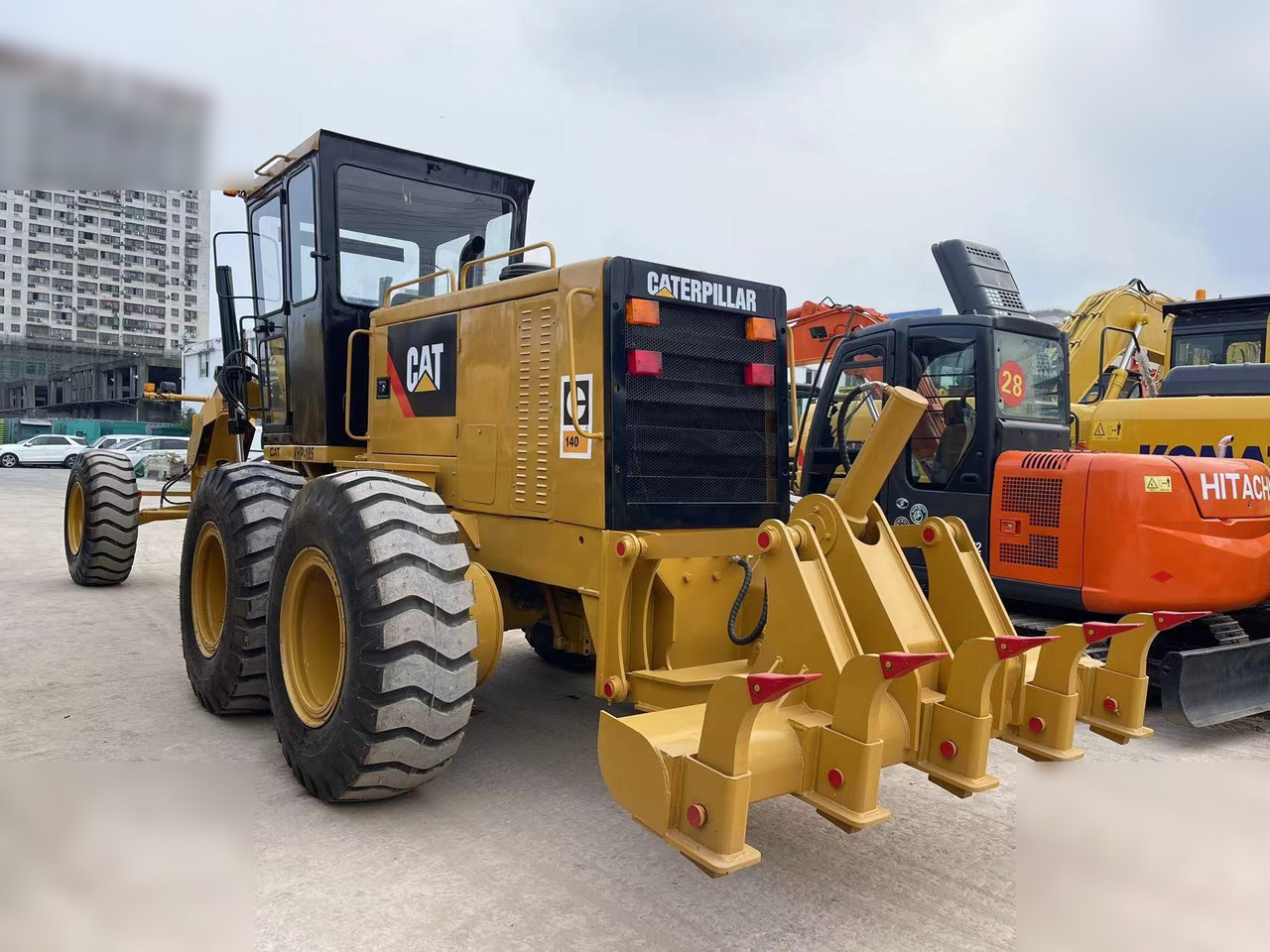 CATERPILLAR 140H - Grader: picture 3 CATERPILLAR 140H - Grader: picture 3