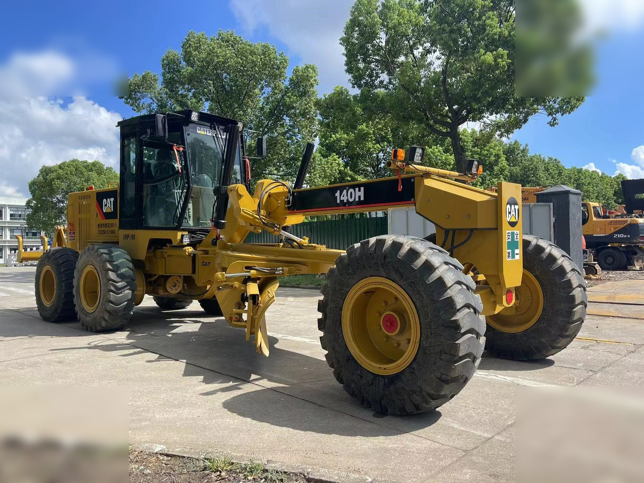 CATERPILLAR 140H - Grader: picture 3 CATERPILLAR 140H - Grader: picture 3